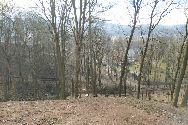 příprava nové páteřní komunikace -část na západním svahu (2. etapa)